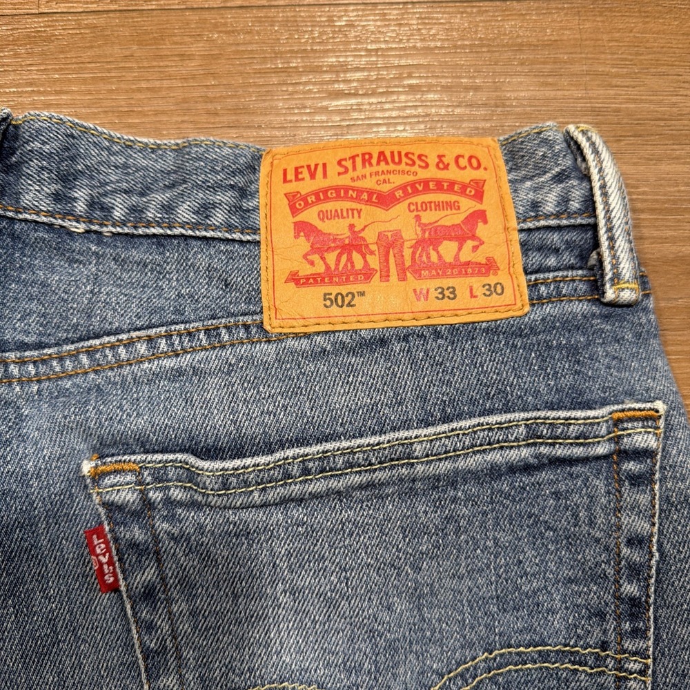 Levi's 502 Jeans Men's 33x30 Blue Taper Fit Stretch Denim Medium Wash - Picture 11 of 11